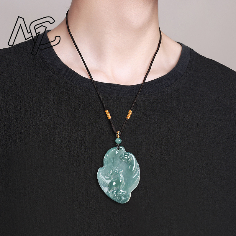 Real Natural Emerald Jade Blue - đánh giá và giá Necklaces